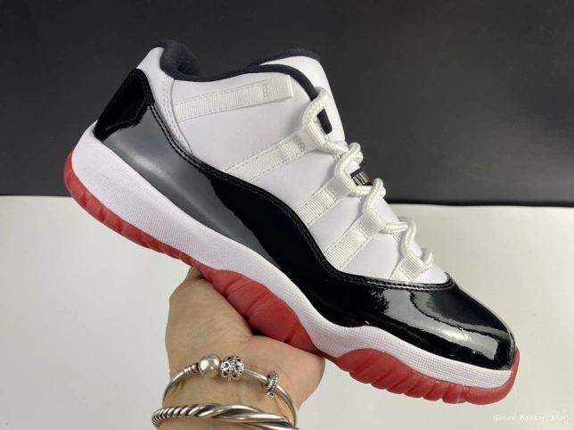 AV2187-160 Low Concord Jordan 11 Air Bred Retro 0601